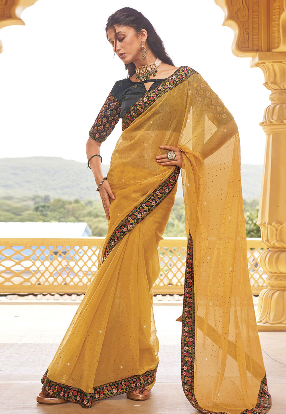 Yellow Shimmer Saree With Blouse 279938