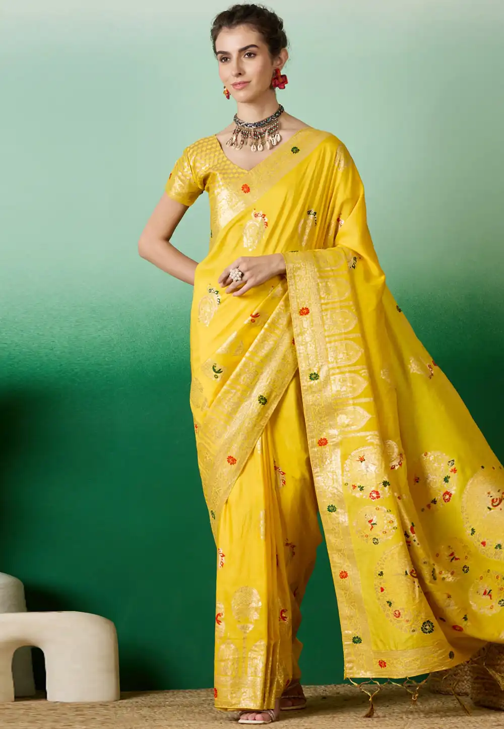 Yellow Silk Jacquard Saree With Blouse 289618