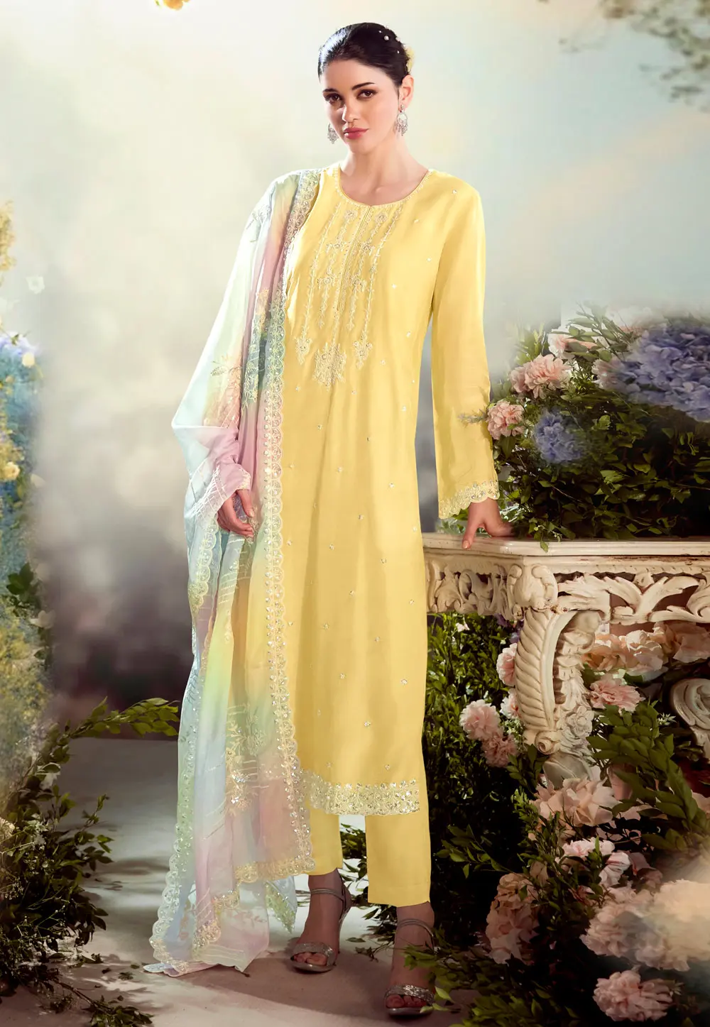 Yellow Silk Pakistani Suit 299298