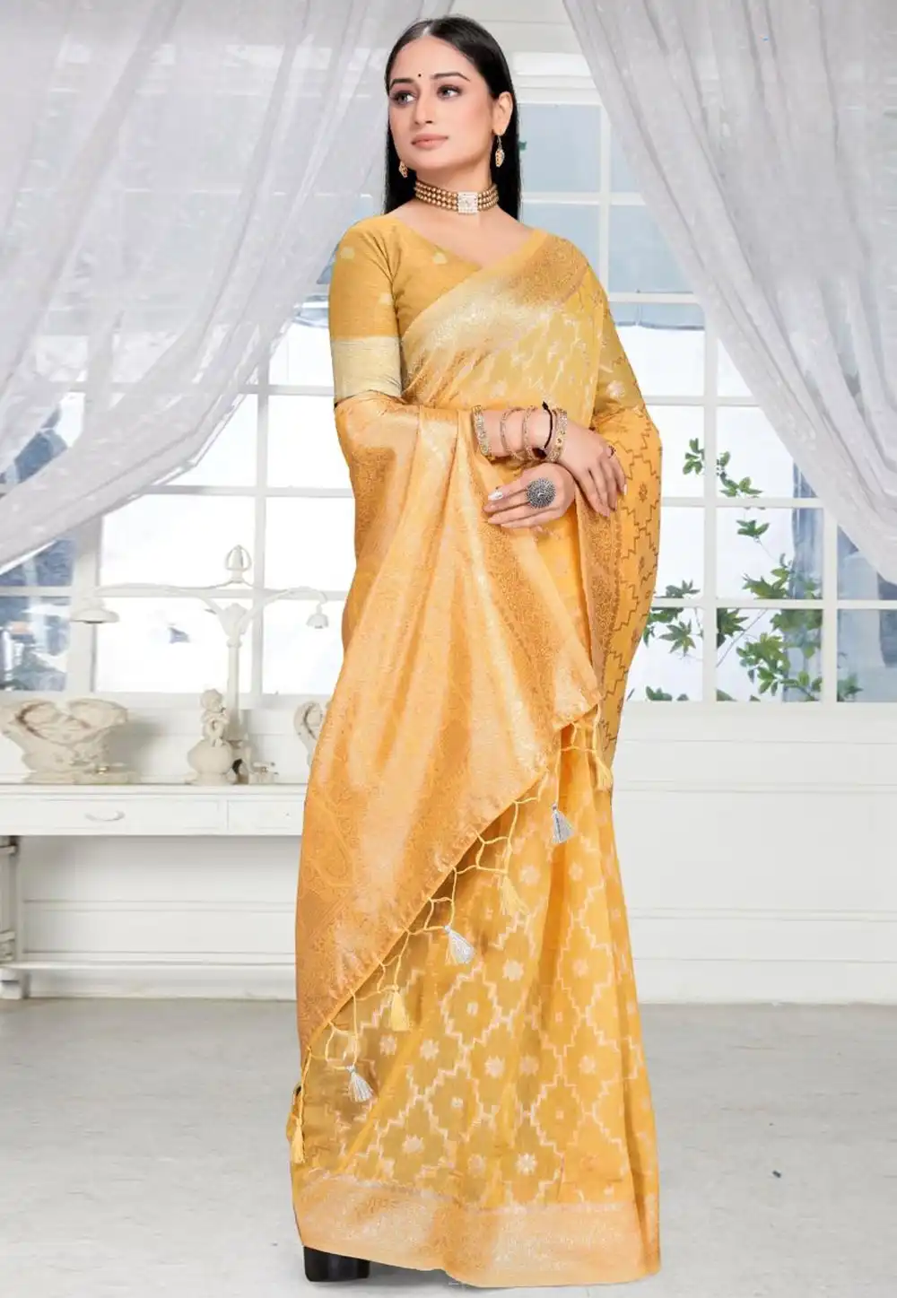 Yellow Silk Saree With Blouse 288886