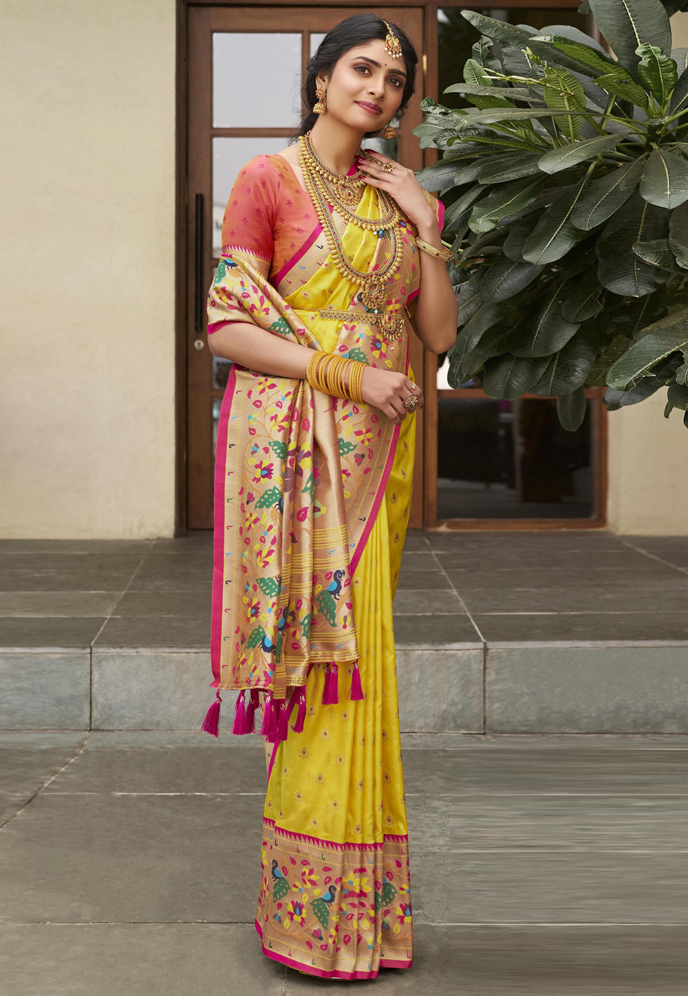 Yellow Silk Saree With Blouse 286580