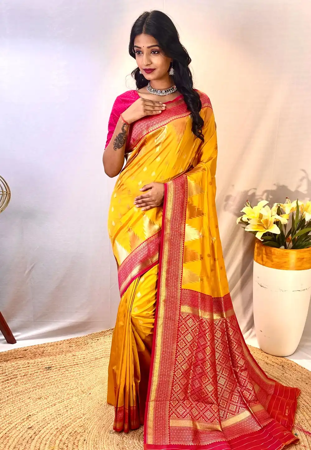 Yellow Silk Saree With Blouse 295043