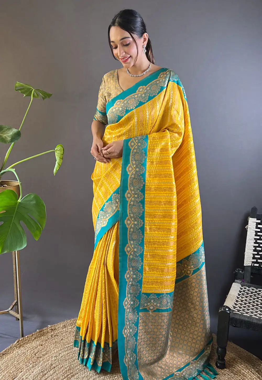 Yellow Silk Saree With Blouse 292694