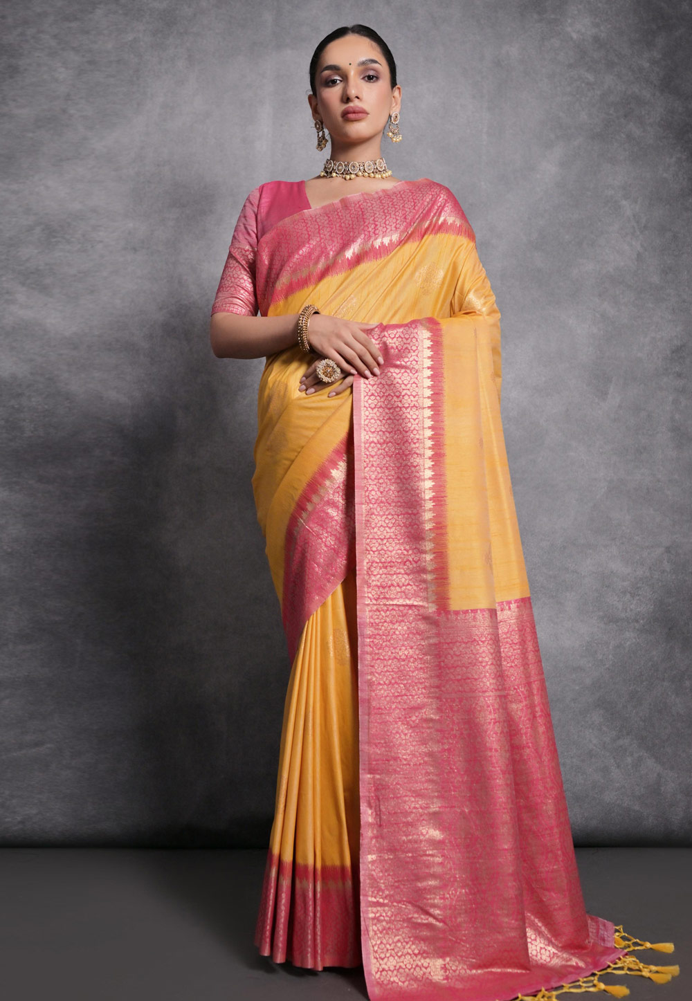 Yellow Tussar Silk Saree With Blouse 281780