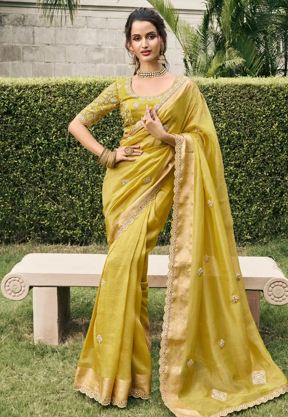 Yellow Viscose Saree With Blouse 298200