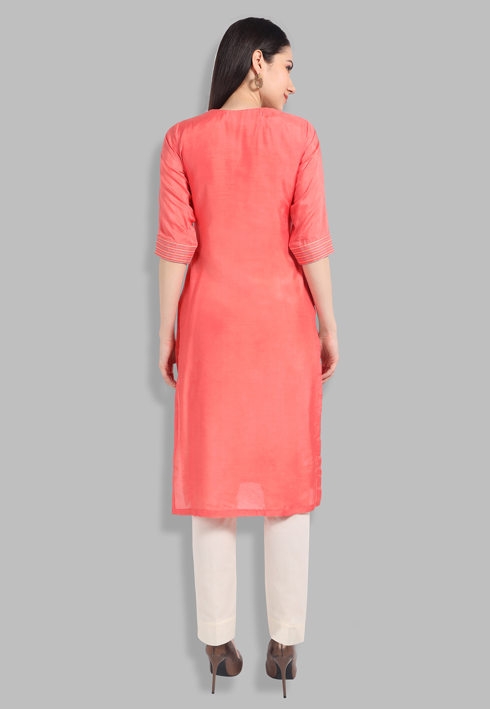 Women Plus Size Peach-Coloured Bandhani Embroidered Kurti - Miravan -  4007290