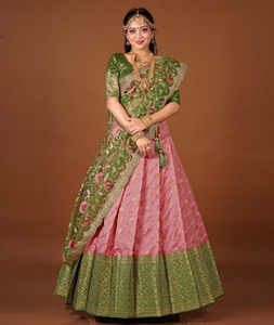 Royal Lehengas – Shop Royal Lehengas Online at Best Prices:  IndianClothStore.com