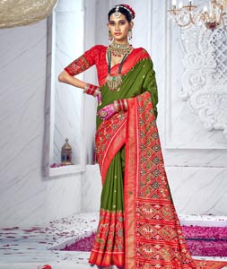 Green Colour Paithani Blouse Design - Wedding Design Blouses - Green Colour  Blouse Back Neck Designs - YouTube