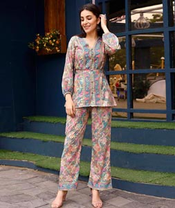 Female Multicolor Floral Printed Full Co Ords Set