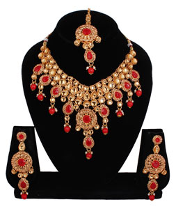 Red Alloy Necklace Set With Earrings and Maang Tikka 257334