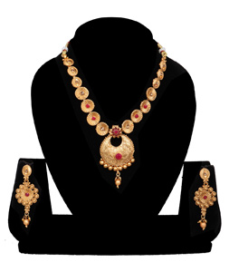 Golden Alloy Austrian Diamonds and Kundan Necklace With Earrings 272644