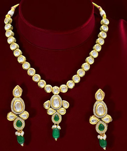 Green Alloy Necklace With Earrings 314370