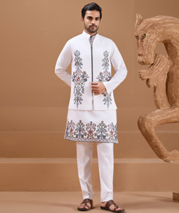 White Viscose Kurta Pajama With Jacket 319274